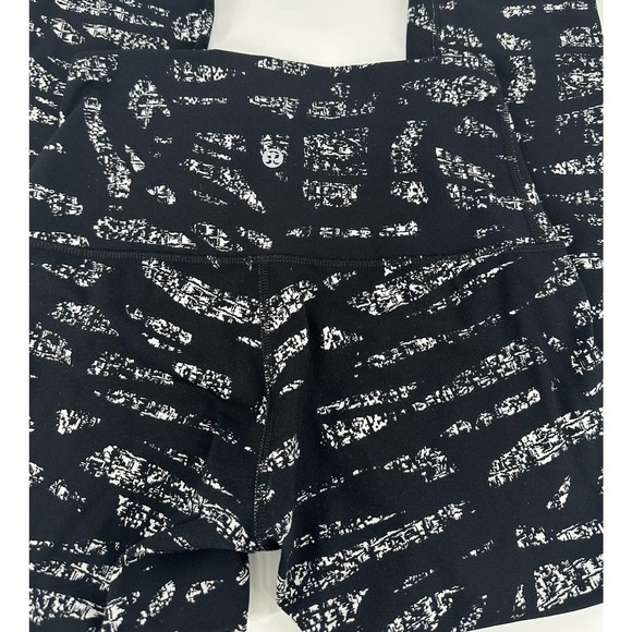 Lululemon Wunder Under Crop Legging Tight (Hi-Rise) Graf Black White Size 6 - Picture 6 of 8